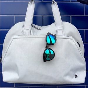 Yin time bag lululemon. Deleting listing 4/8/17.